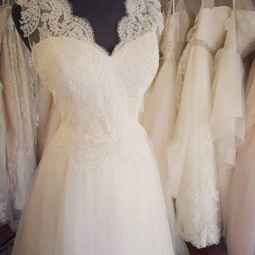 Sophia and Camilla Wedding Dress 83086 Ivory Size 14